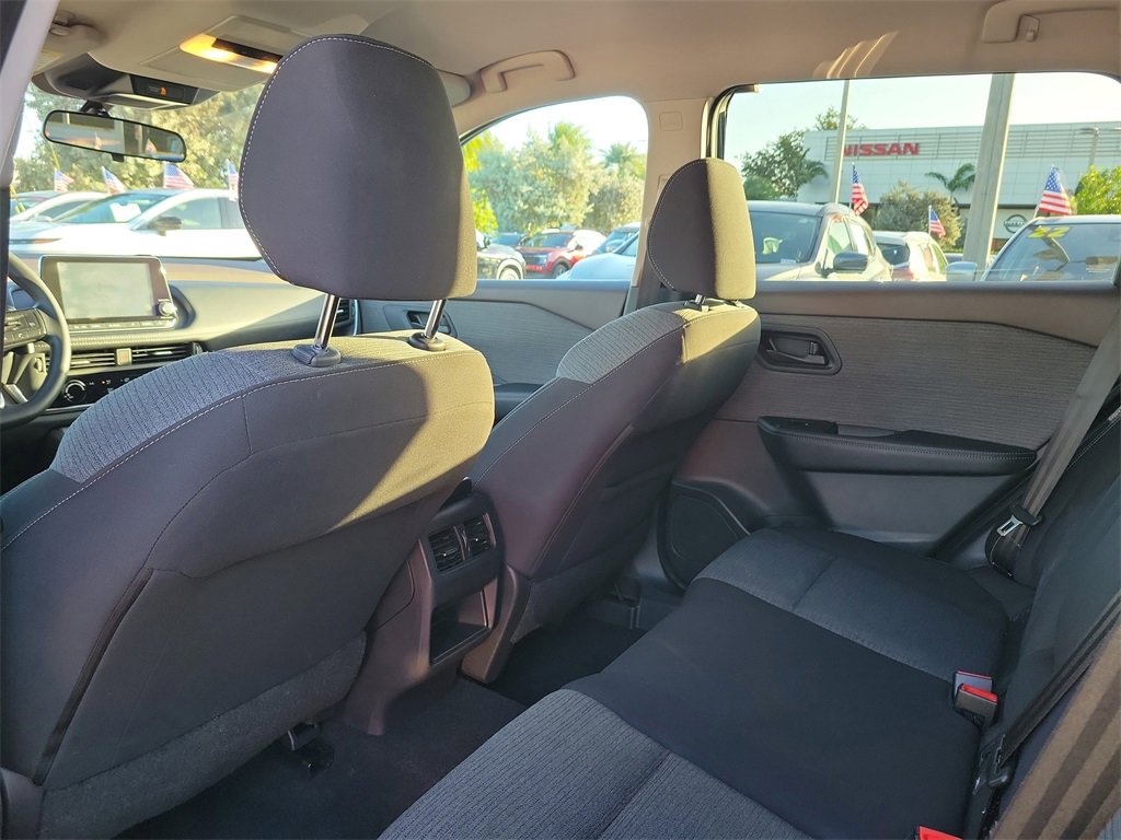 Certified 2021 Nissan Rogue S image 7