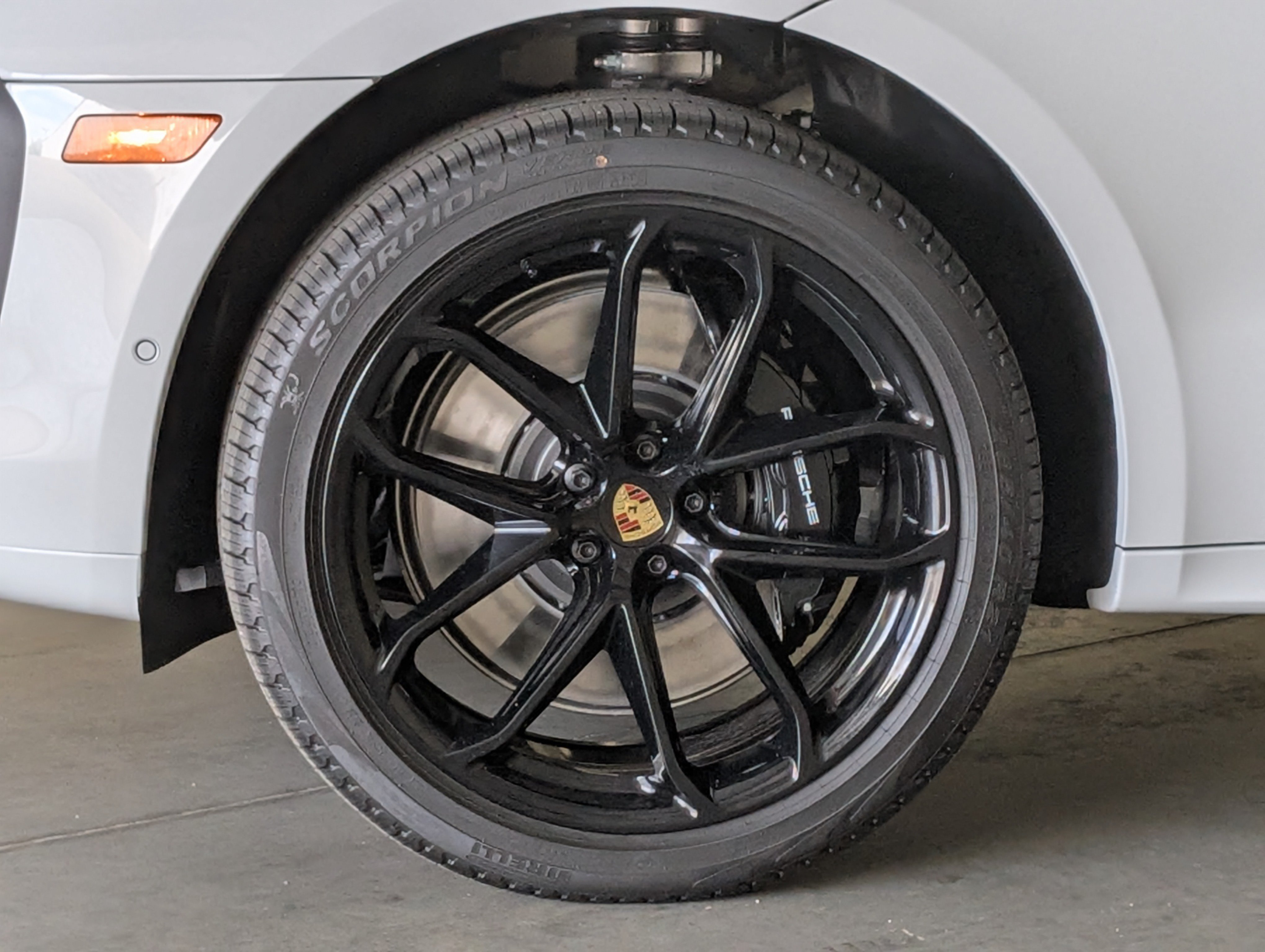 New 2026 Porsche Macan GTS AWD/4WD image 15