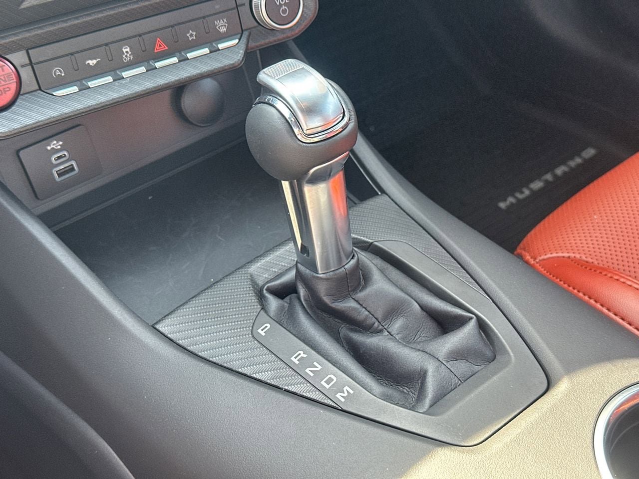 Certified 2025 Ford Mustang GT Premium image 30