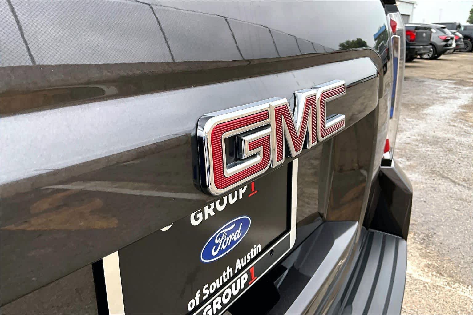 Used 2015 GMC Yukon SLE w/ Convenience Package RWD image 31