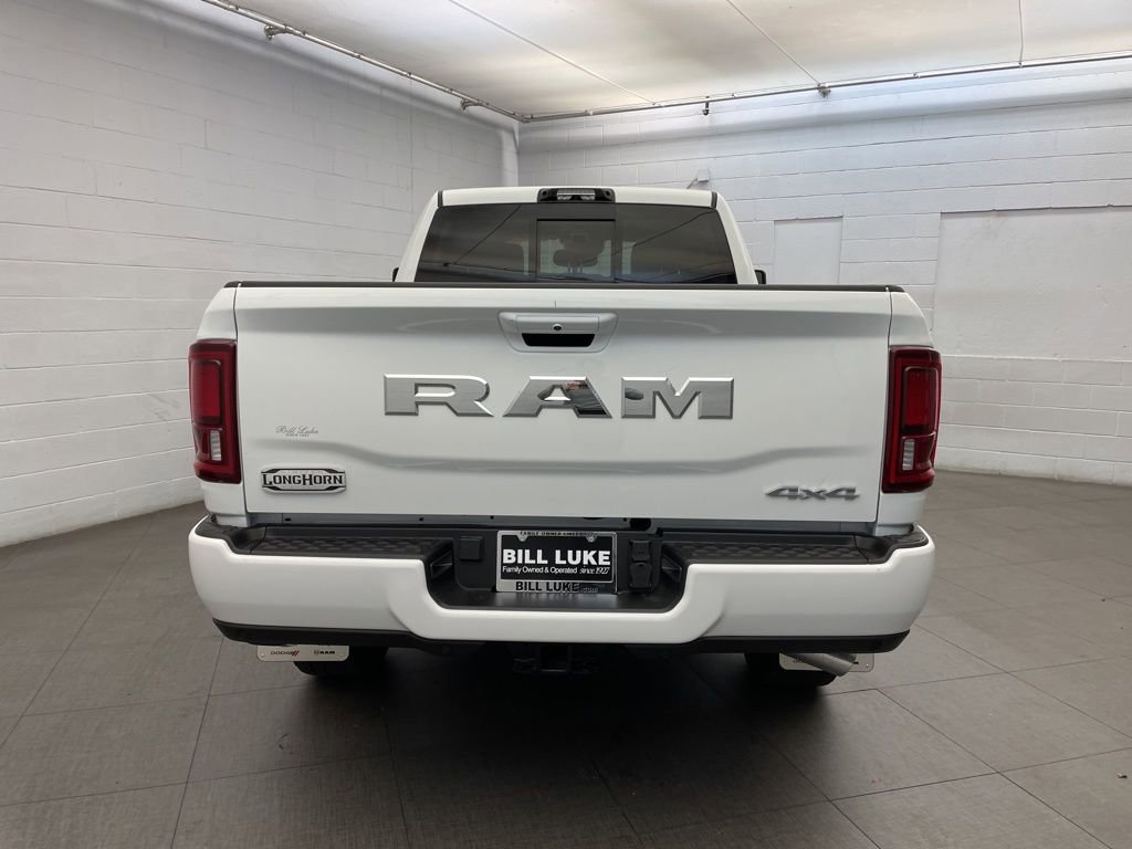 New 2026 RAM 2500 Limited AWD/4WD image 4