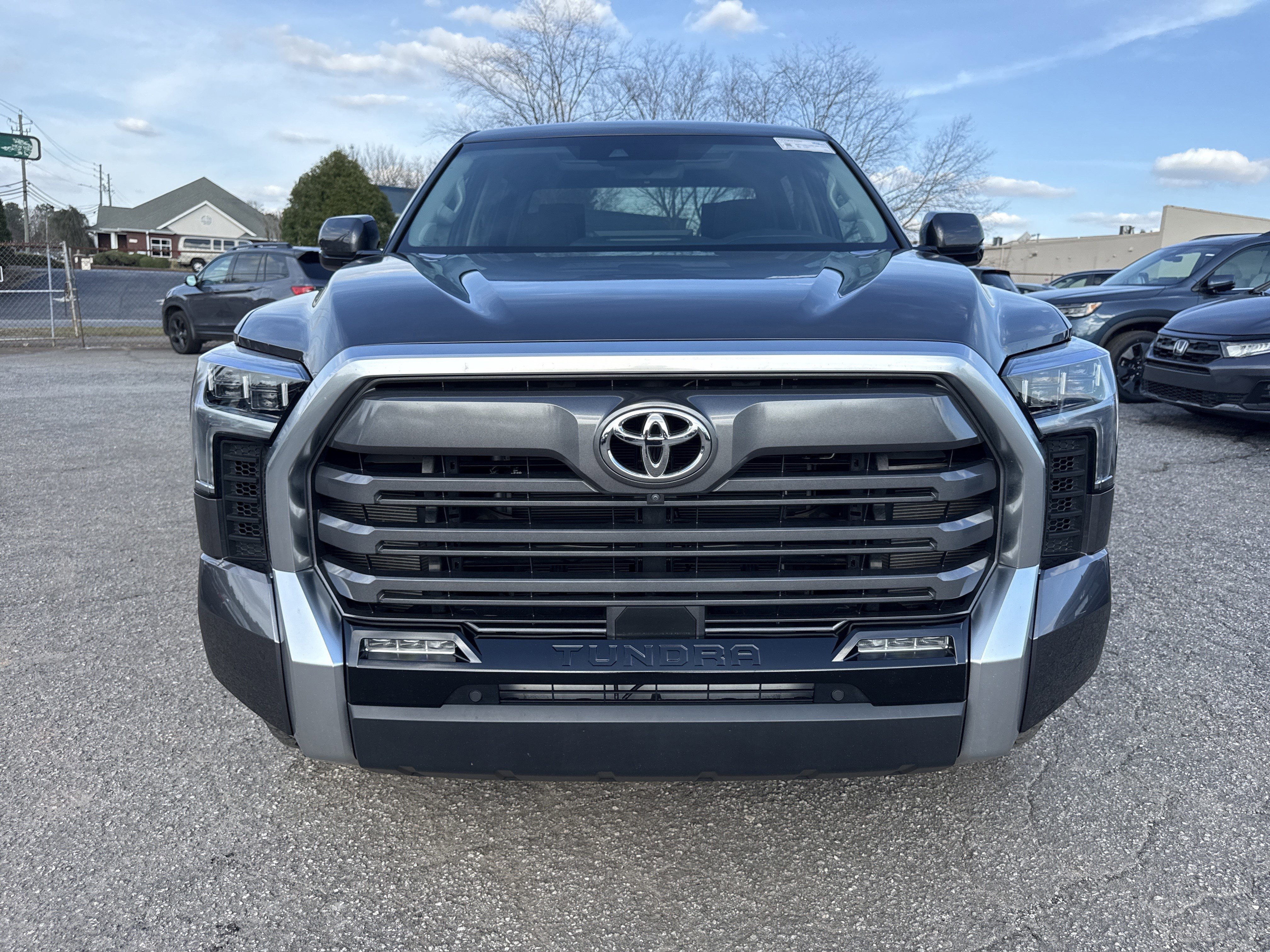 Used 2024 Toyota Tundra Limited image 11