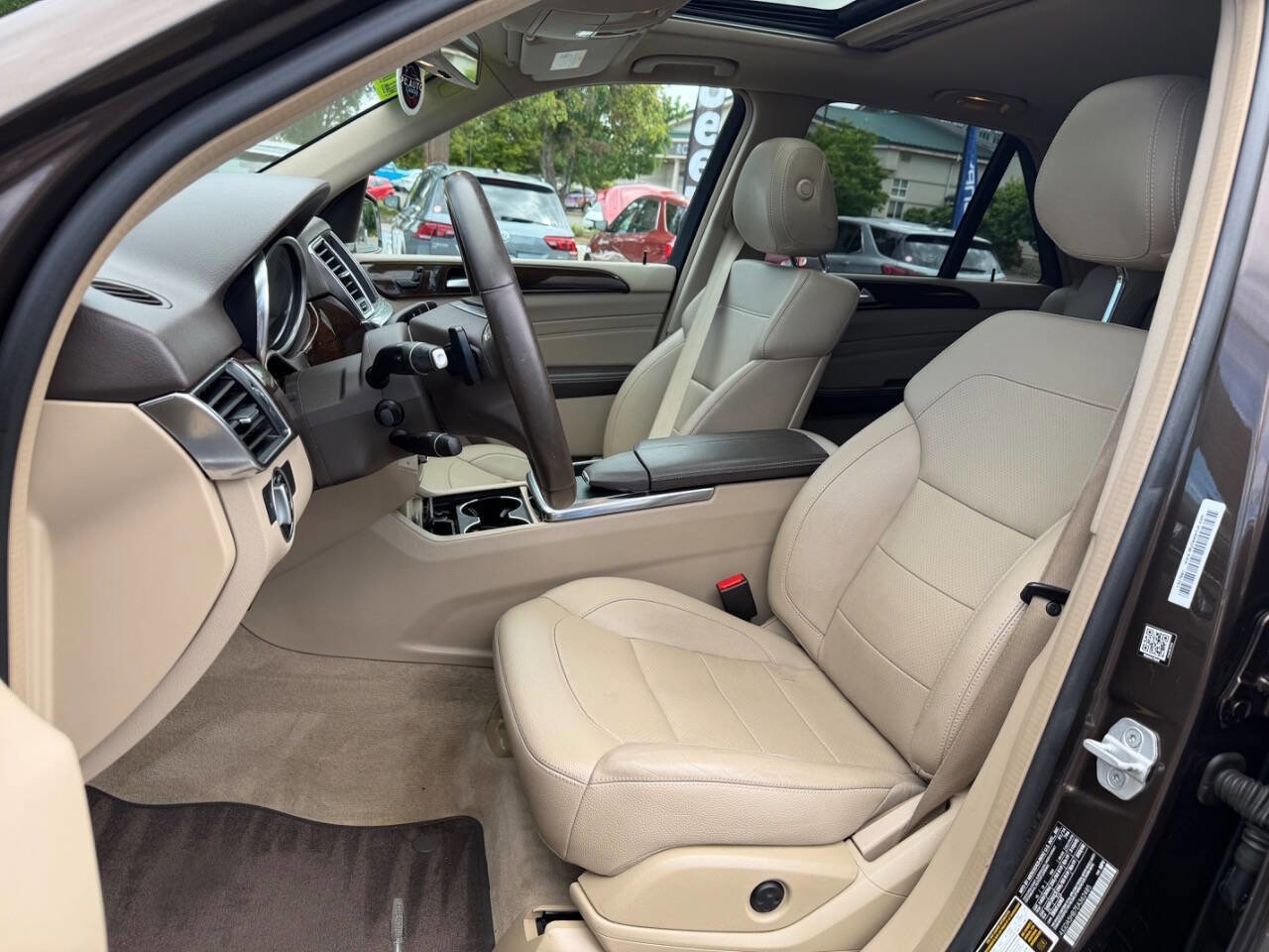 Used 2014 Mercedes-Benz ML 350 4MATIC image 7