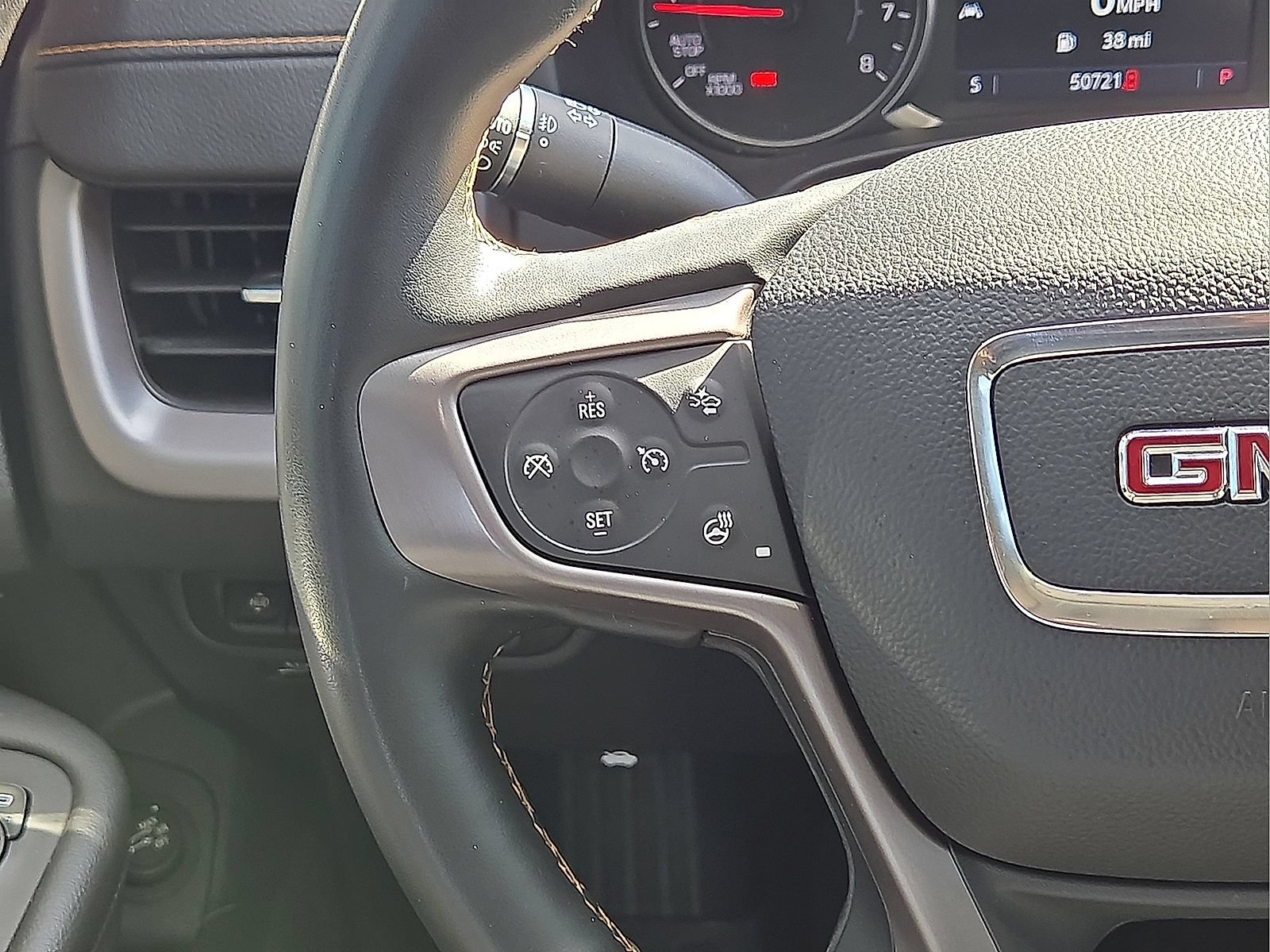 Used 2024 GMC Terrain AT4 w/ Tech Package AWD/4WD image 20