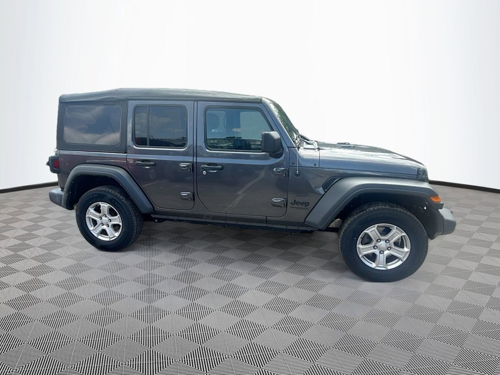 Used 2022 Jeep Wrangler Unlimited Sport AWD/4WD image 5