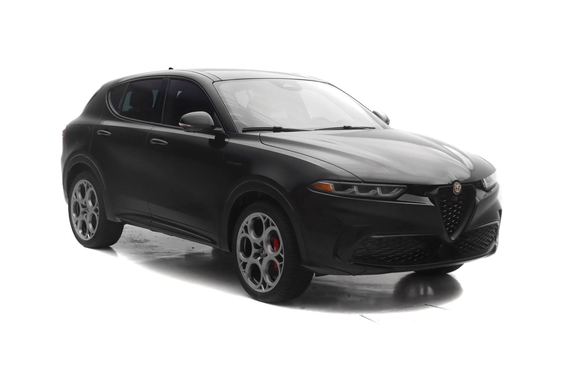 New 2024 Alfa Romeo Tonale Veloce w/ Active Assist Package image 2