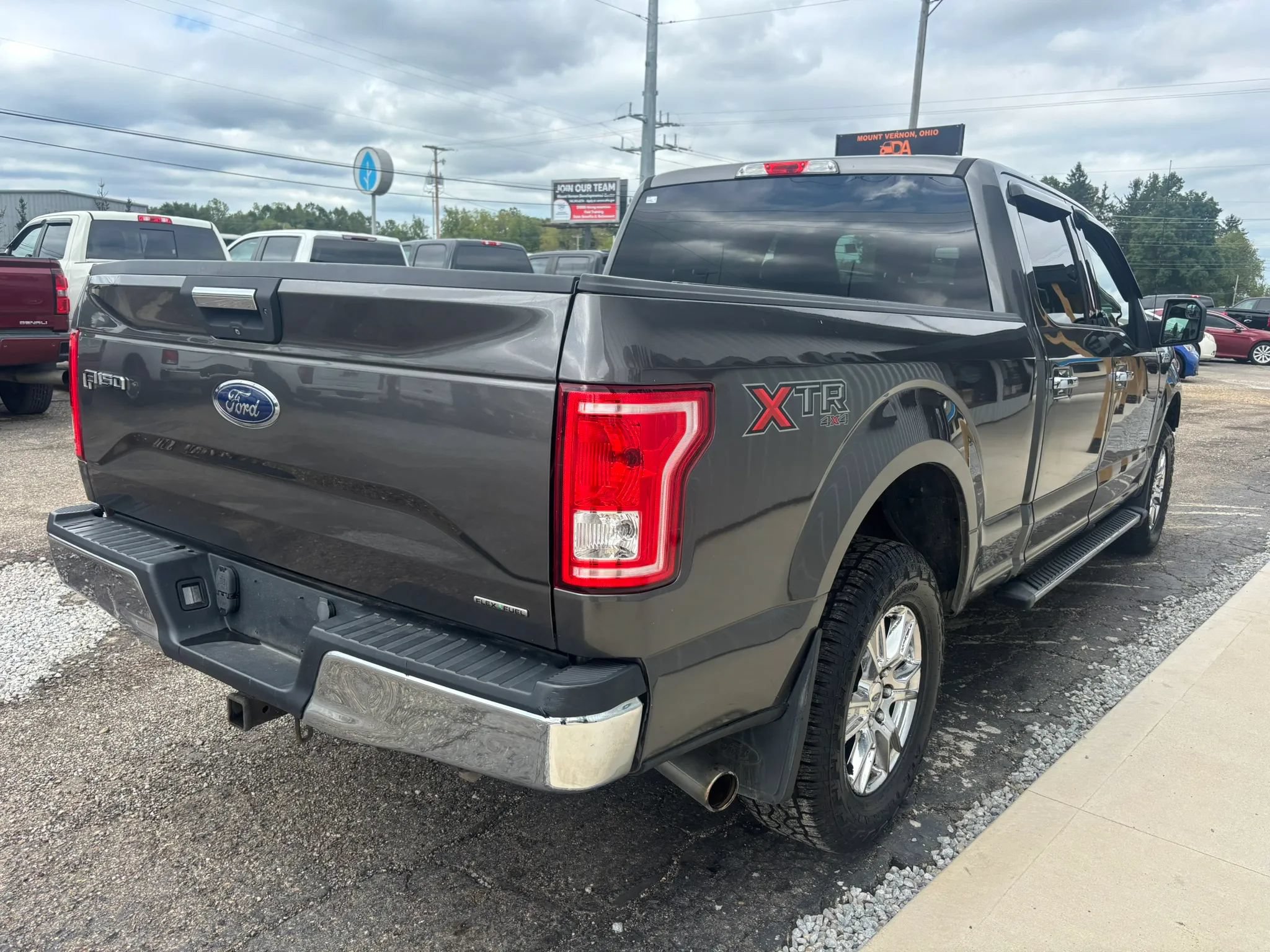 Used 2016 Ford F150 XLT w/ Equipment Group 301A Mid AWD/4WD image 8