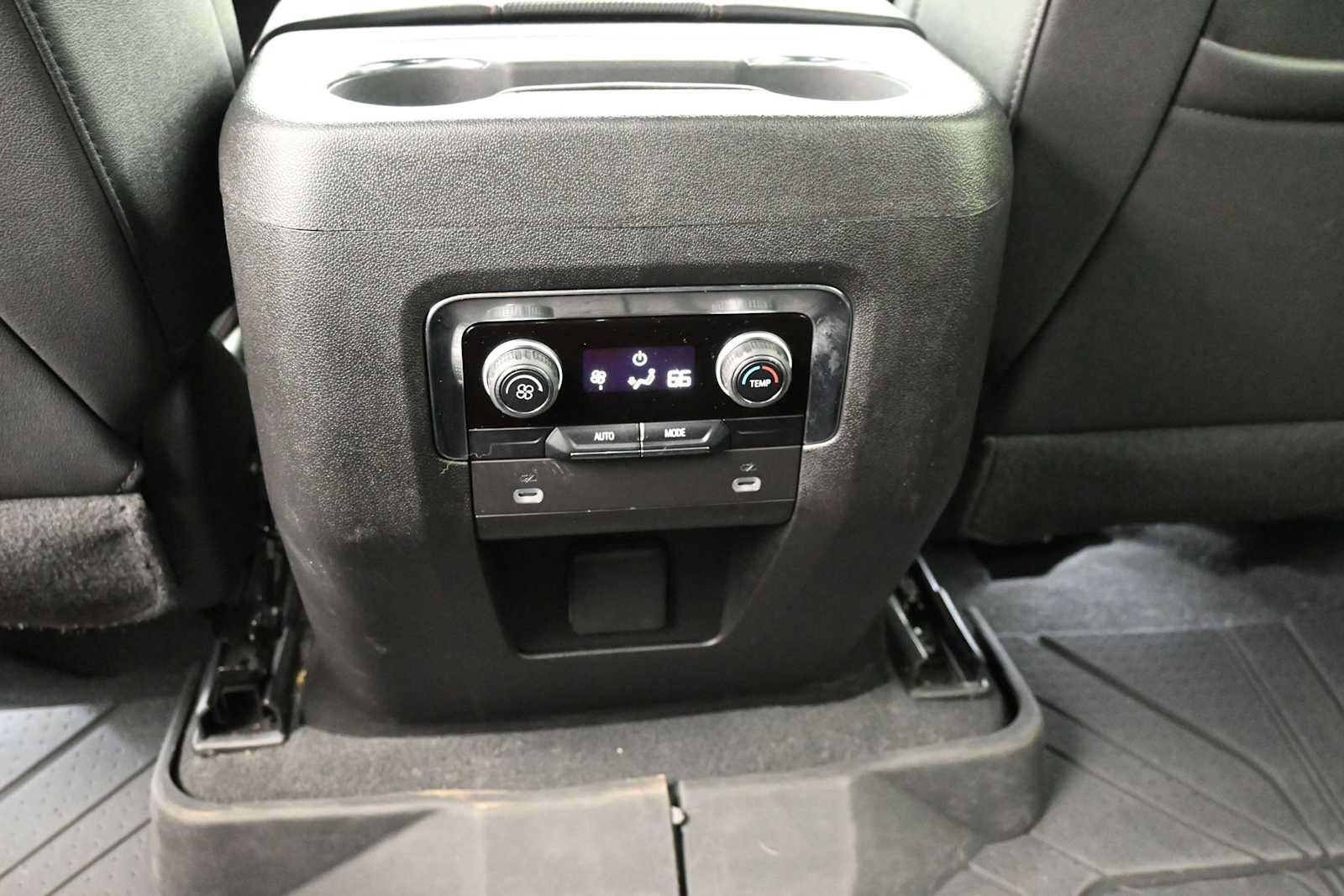 Used 2023 Chevrolet Tahoe RST AWD/4WD image 13