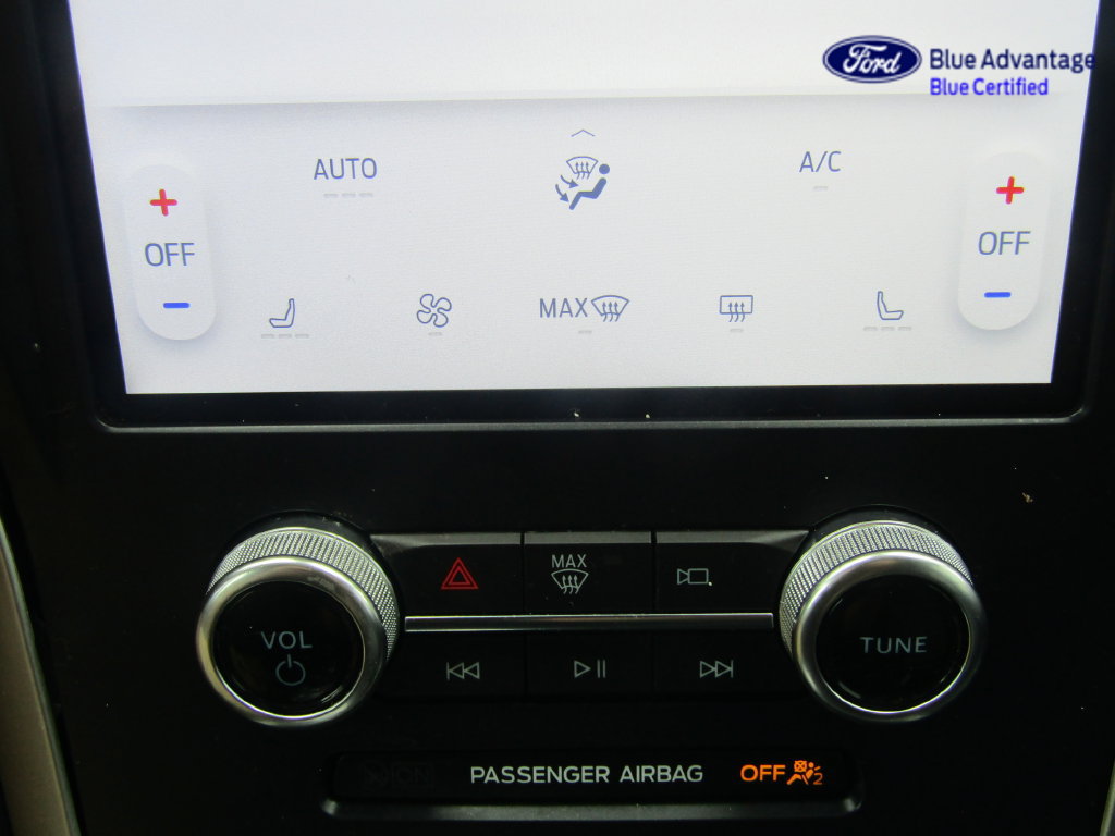 Certified 2024 Ford Edge SEL w/ Convenience Package AWD/4WD image 29