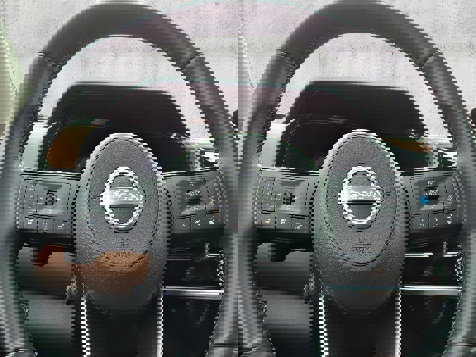 Used 2024 Nissan Pathfinder Platinum AWD/4WD image 27