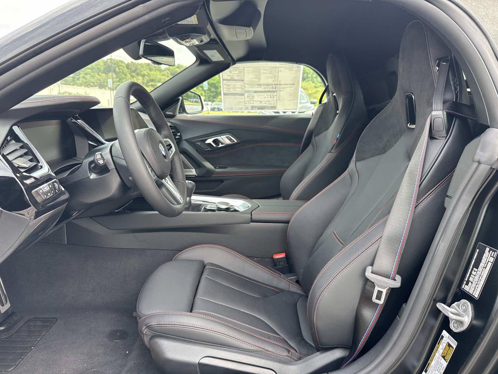 New 2026 BMW Z4 M40i RWD image 14