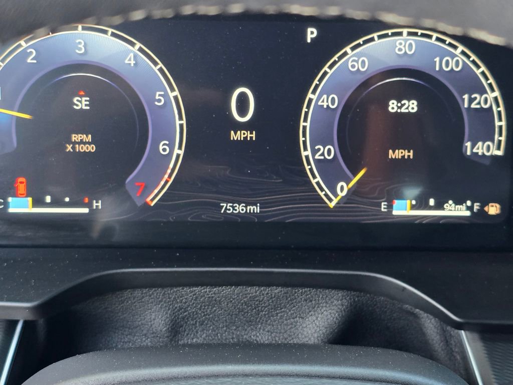 Used 2025 Jeep Grand Cherokee Altitude image 25