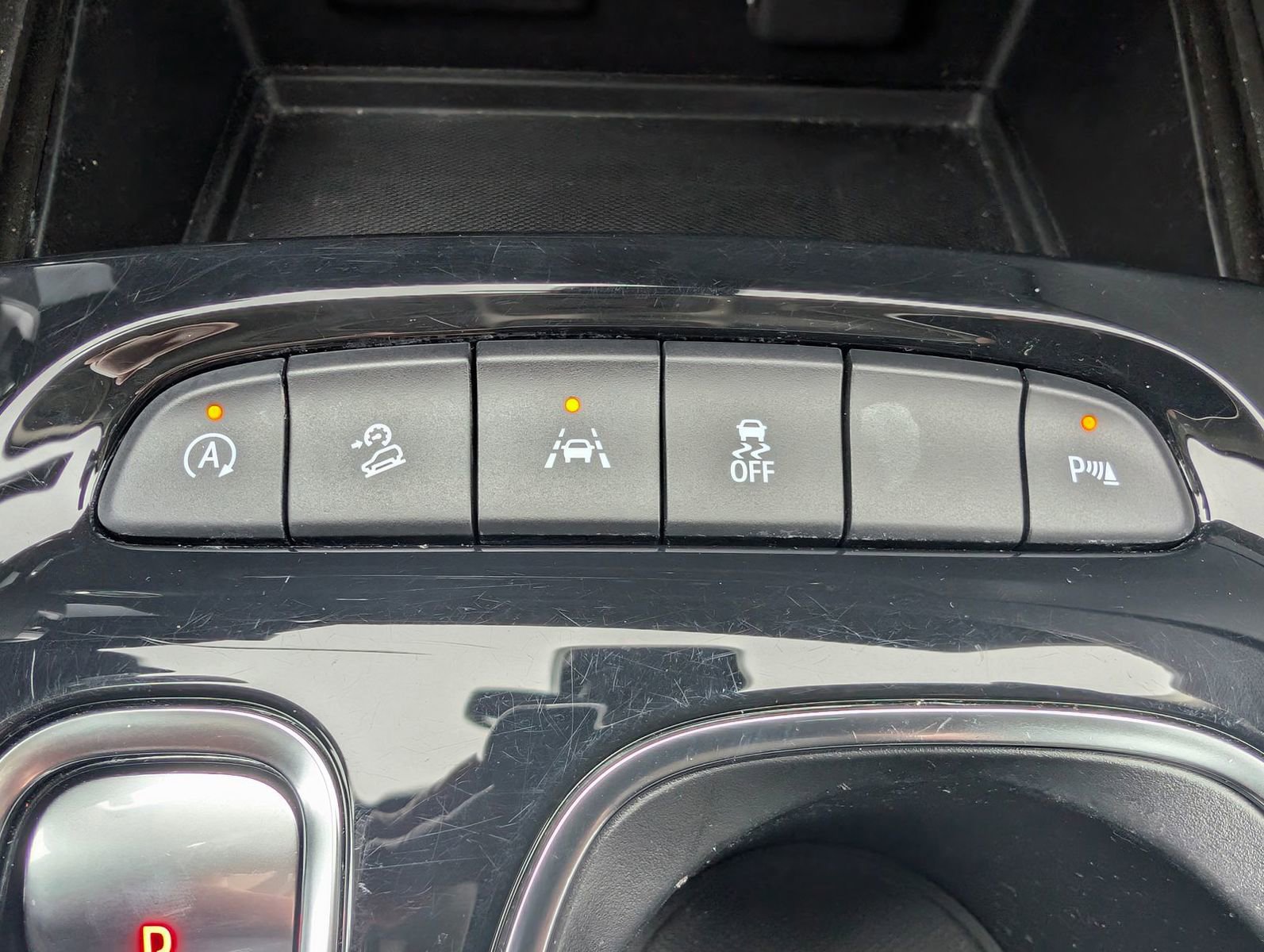 Used 2023 Buick Envision Preferred image 22