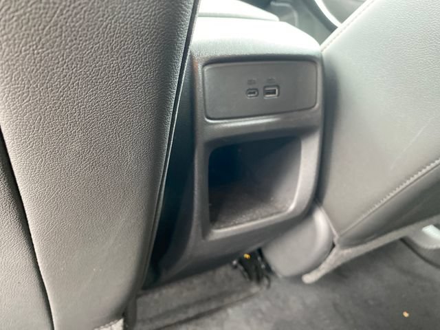 Used 2025 Chevrolet Trax RS w/ Driver Confidence Package FWD image 19