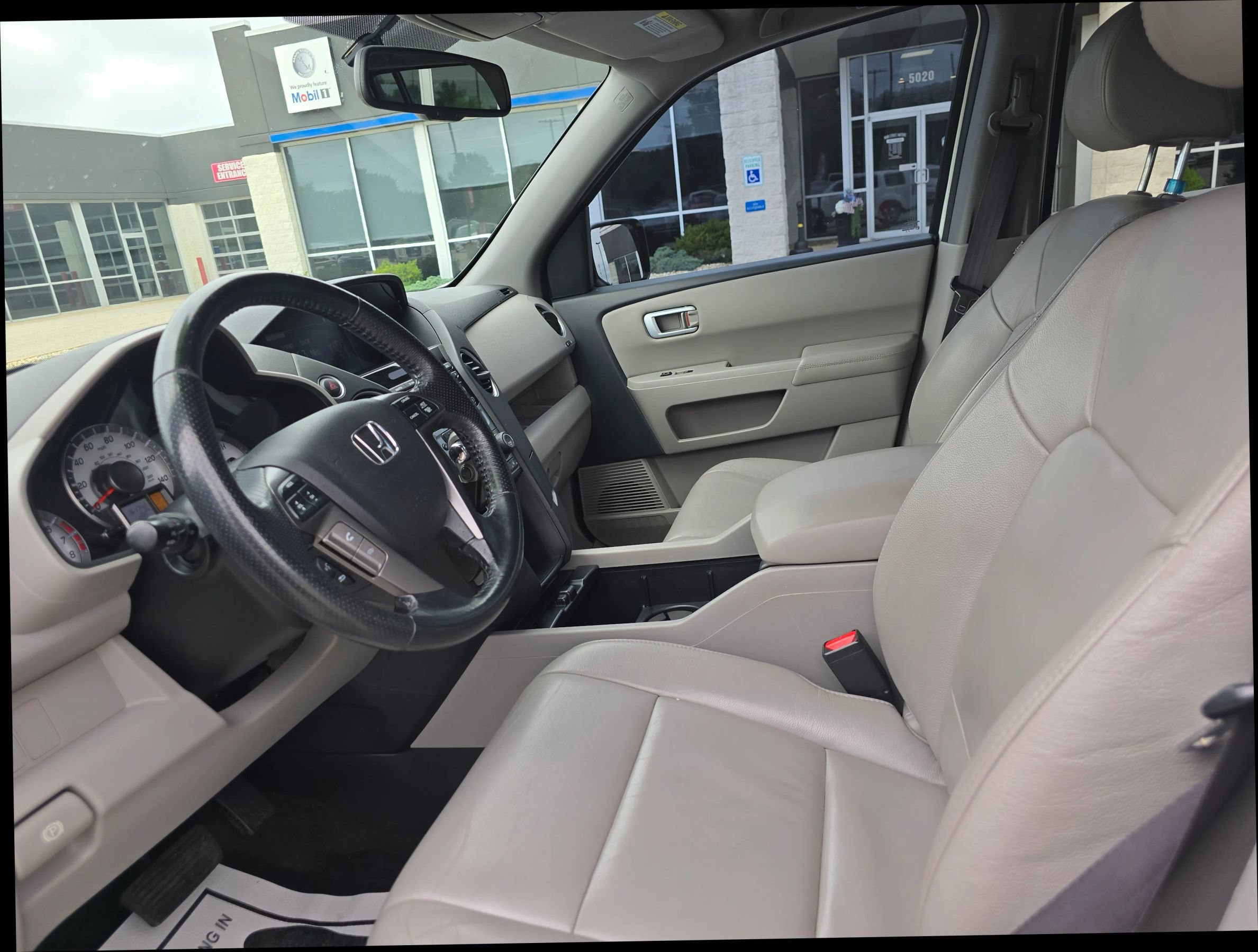 Used 2015 Honda Pilot EX-L image 10