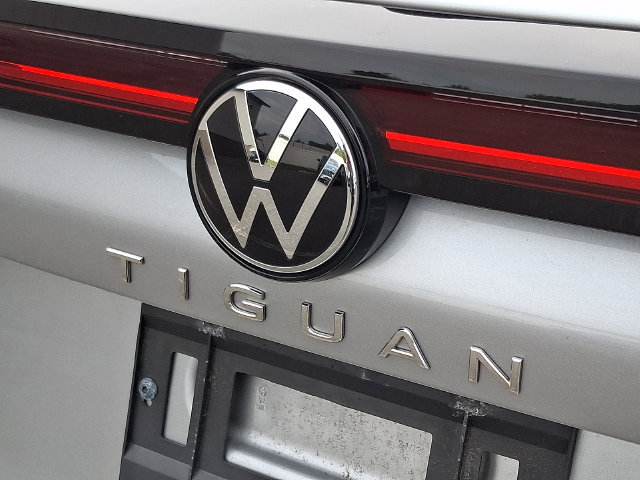 Certified 2025 Volkswagen Tiguan S AWD/4WD image 30