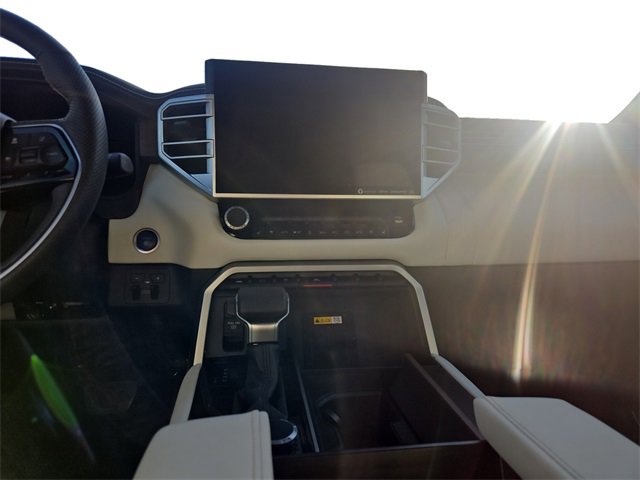 Used 2024 Toyota Sequoia Capstone image 11