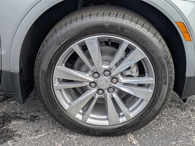 New 2026 Cadillac XT5 Premium Luxury w/ LPO, Floor Liner Package FWD image 10