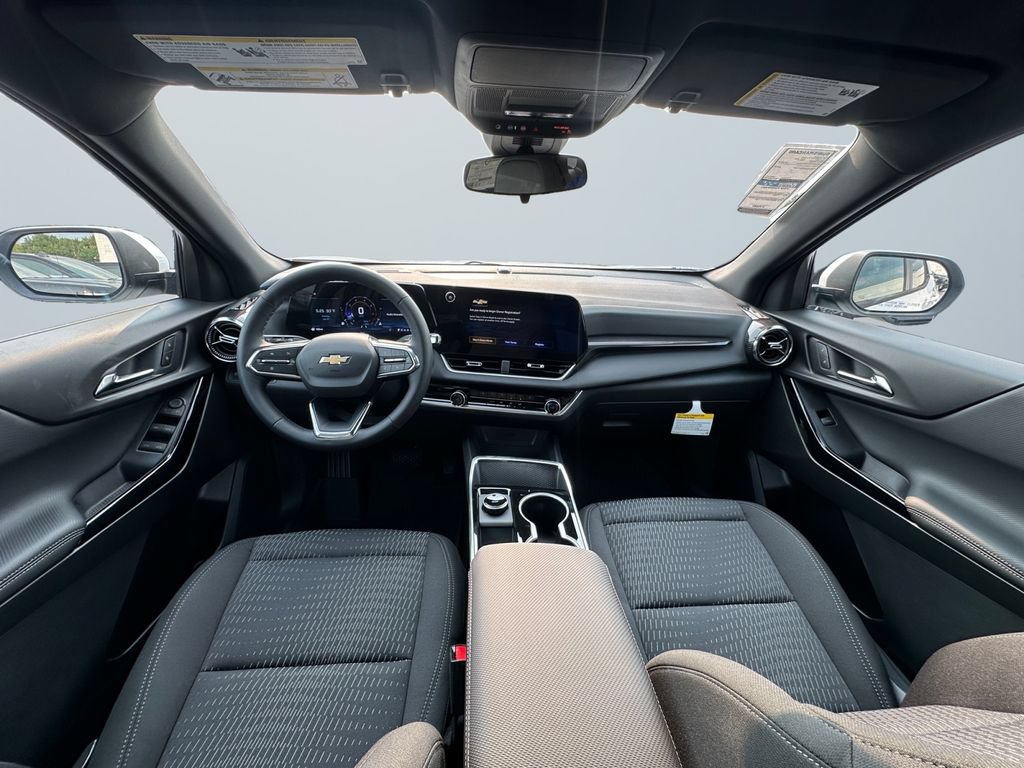 New 2027 Chevrolet Equinox LT FWD image 10