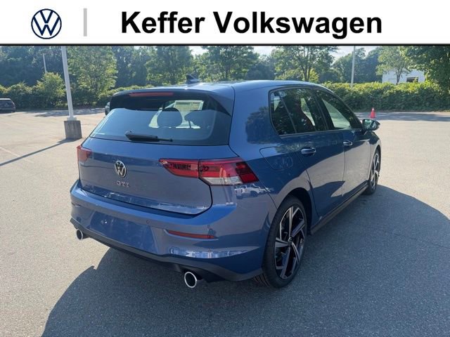 New 2026 Volkswagen GTI SE FWD image 5