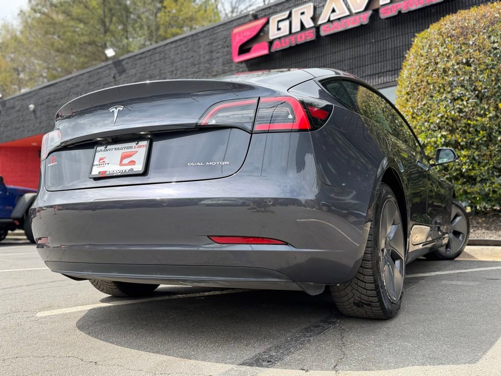Used 2022 Tesla Model 3 Long Range AWD/4WD image 9