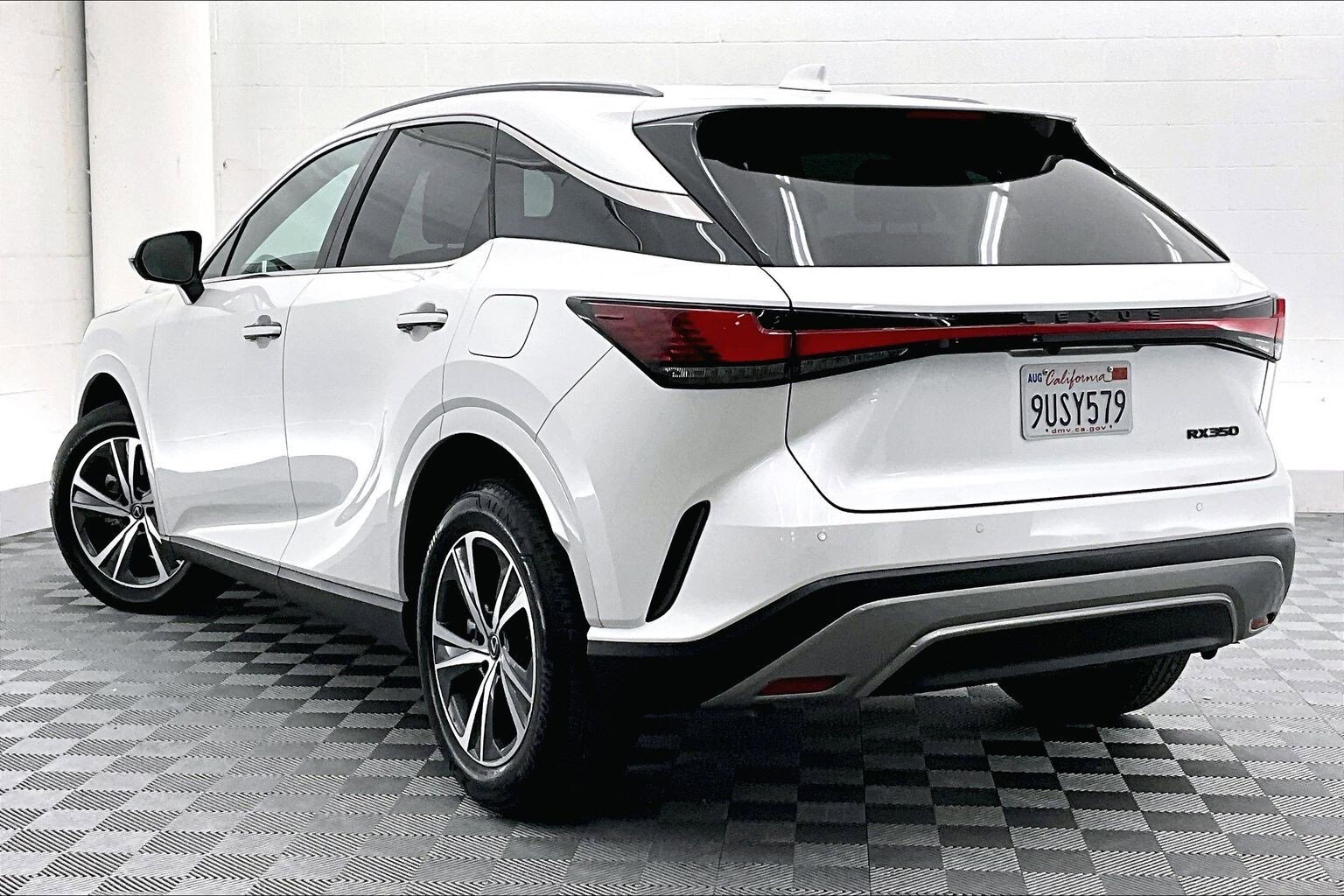 Used 2025 Lexus RX 350 Premium FWD image 10