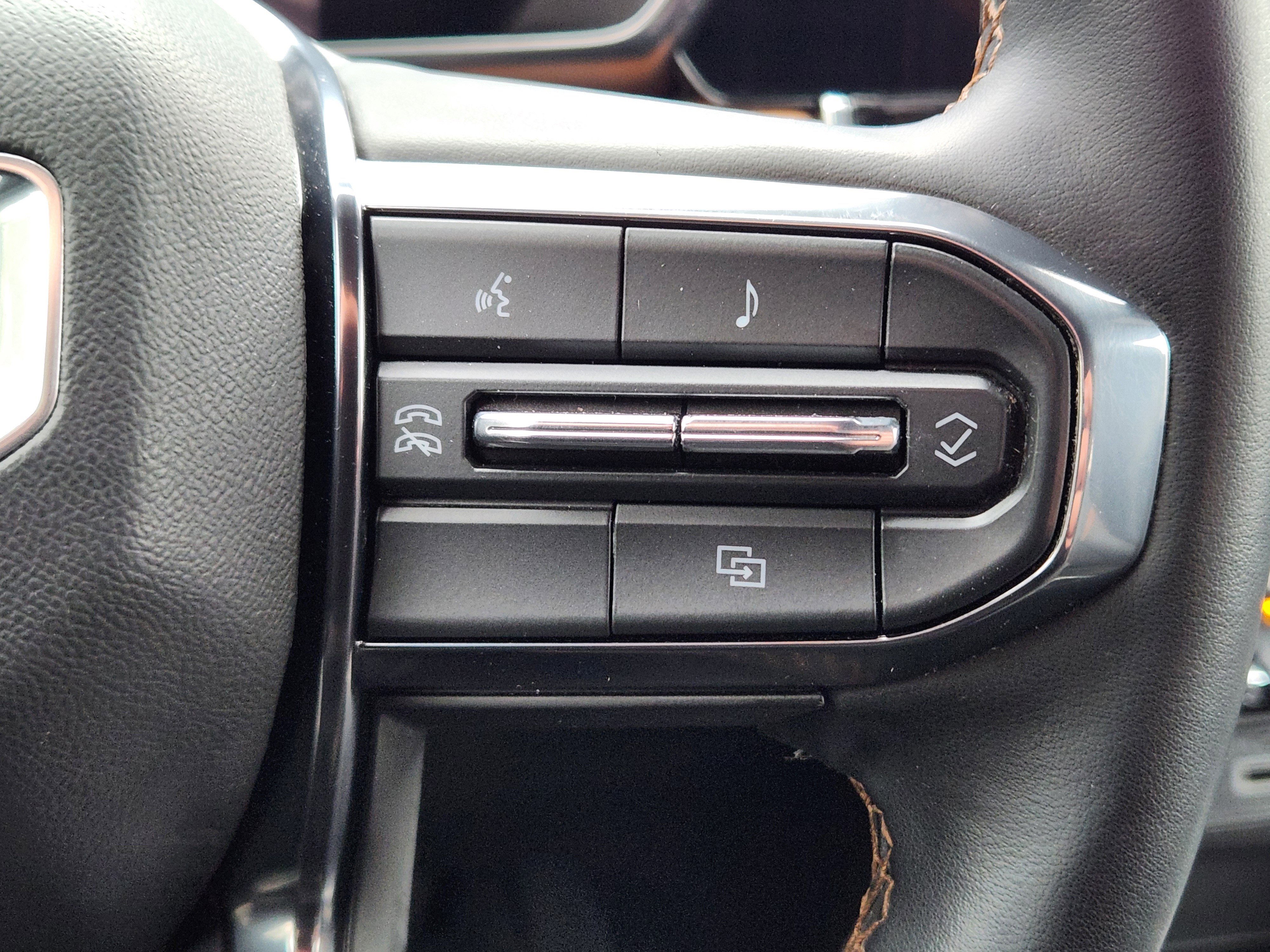 Certified 2023 GMC Canyon AT4 w/ Canyon Safety Plus Package image 29