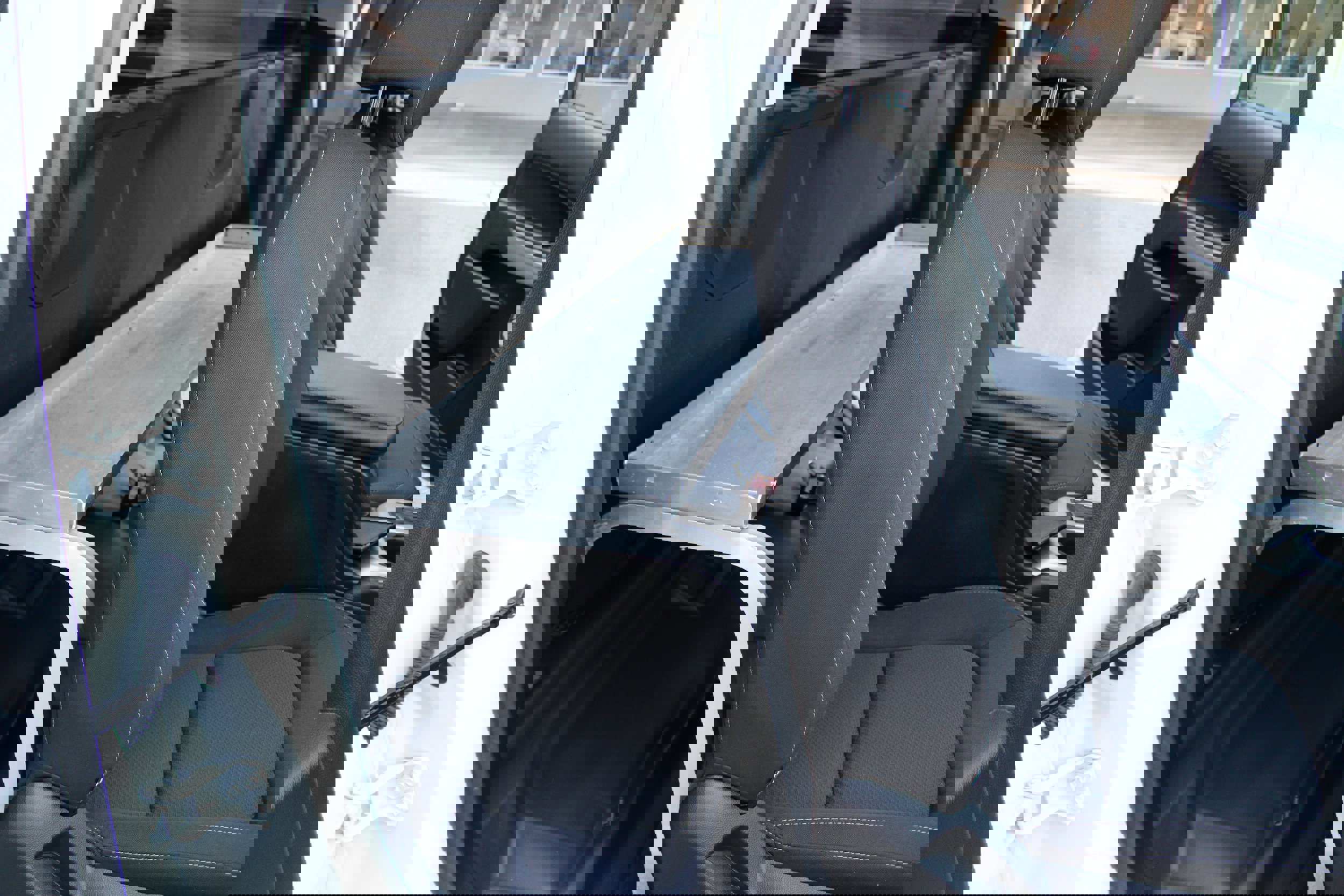 Used 2022 Chevrolet Colorado LT w/ Fleet Safety Package image 14