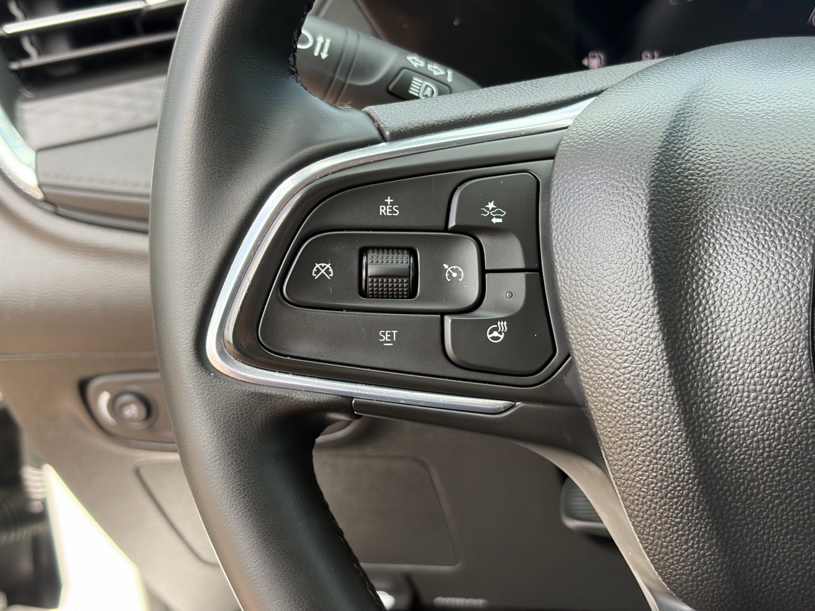 Used 2024 Buick Encore GX Sport Touring w/ Comfort Package FWD image 16