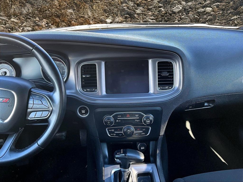 Used 2023 Dodge Charger SXT image 6
