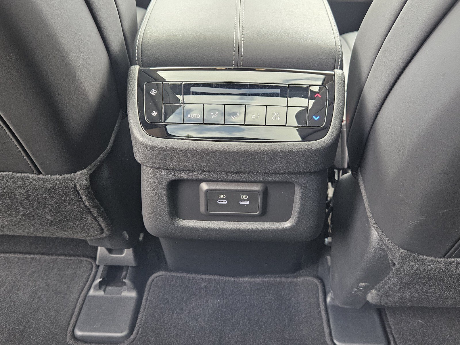 Certified 2026 INFINITI QX60 Pure w/ Cargo Package FWD image 13