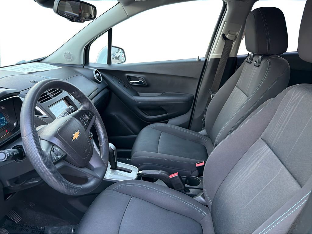 Used 2016 Chevrolet Trax LT image 10