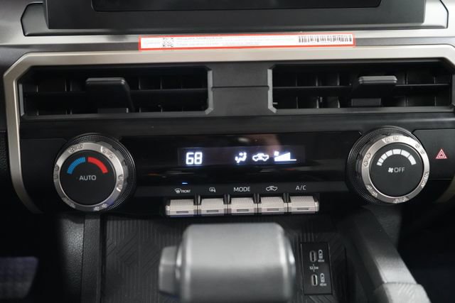 Used 2025 Toyota Tacoma TRD Off-Road image 18