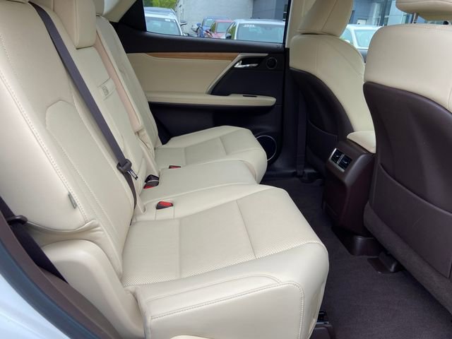 Certified 2020 Lexus RX 350L Premium w/ Premium Package AWD/4WD image 31
