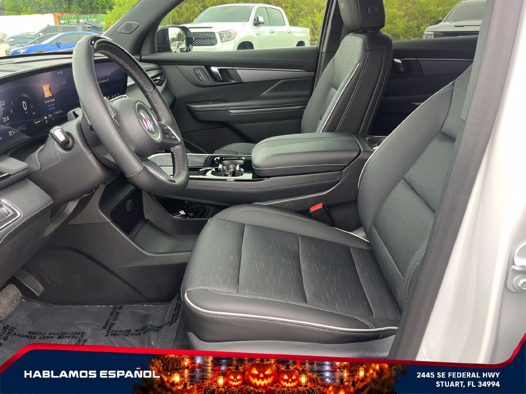 Certified 2025 Buick Enclave Sport Touring w/ Super Cruise Package FWD image 9