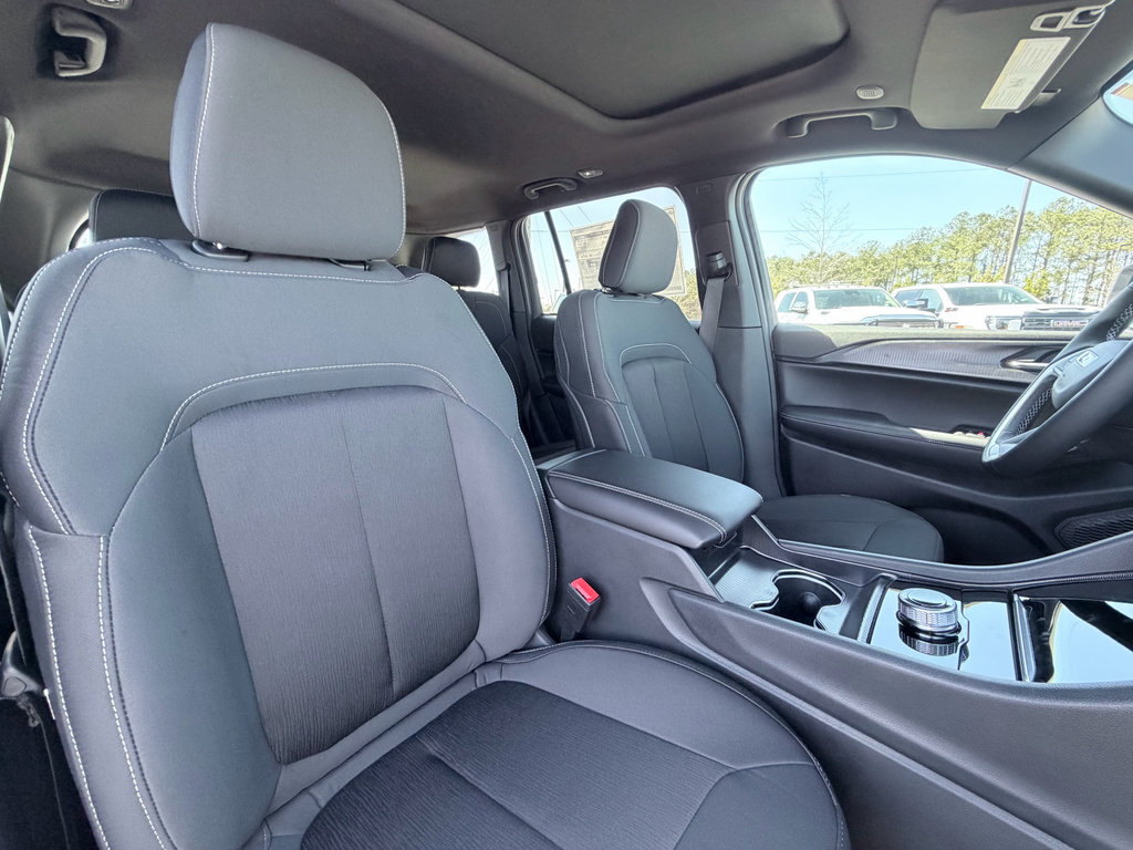 New 2026 Jeep Grand Cherokee Laredo X RWD image 26