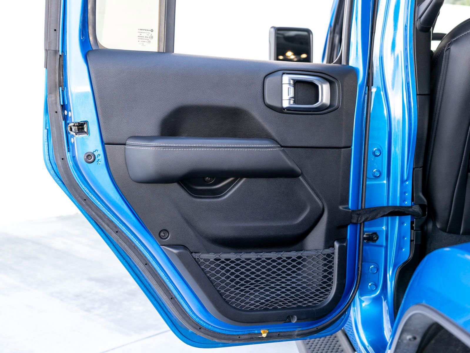 Used 2023 Jeep Wrangler Unlimited Sahara image 20