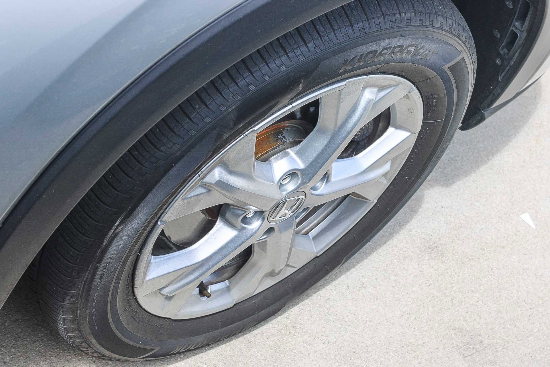 Certified 2025 Honda HR-V LX image 17