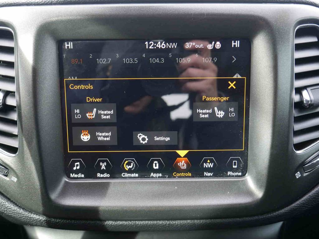 Used 2018 Jeep Compass Trailhawk w/ Leather Interior Group image 38