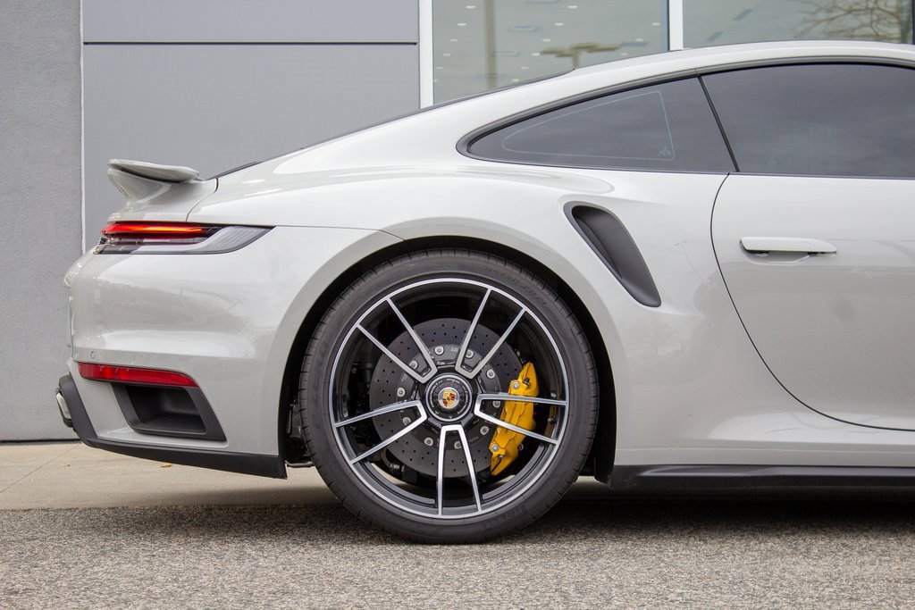 Used 2022 Porsche 911 Turbo S image 6
