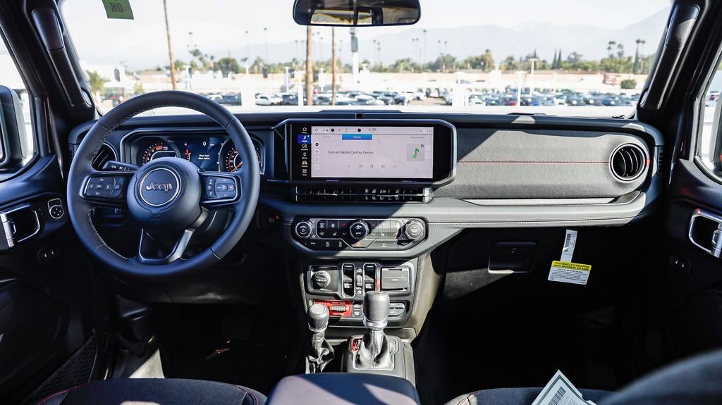 New 2025 Jeep Wrangler Unlimited Rubicon image 13