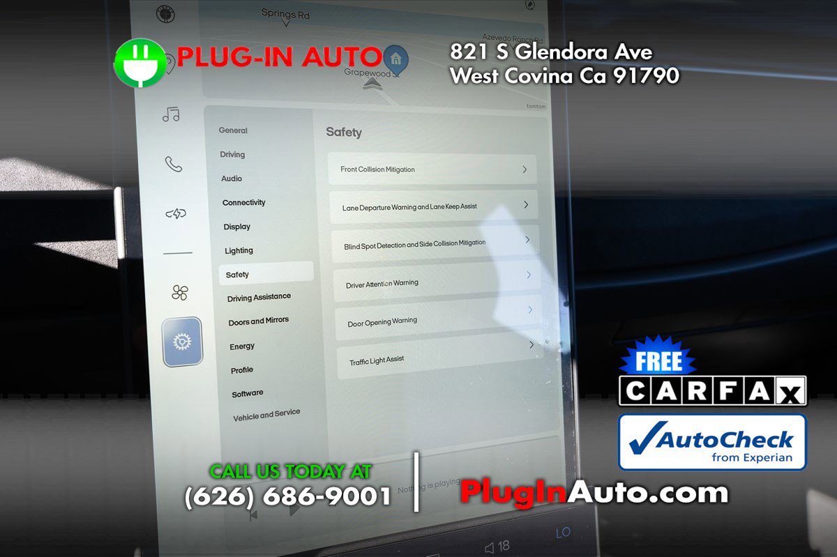 Used 2023 Fisker Ocean Extreme image 33