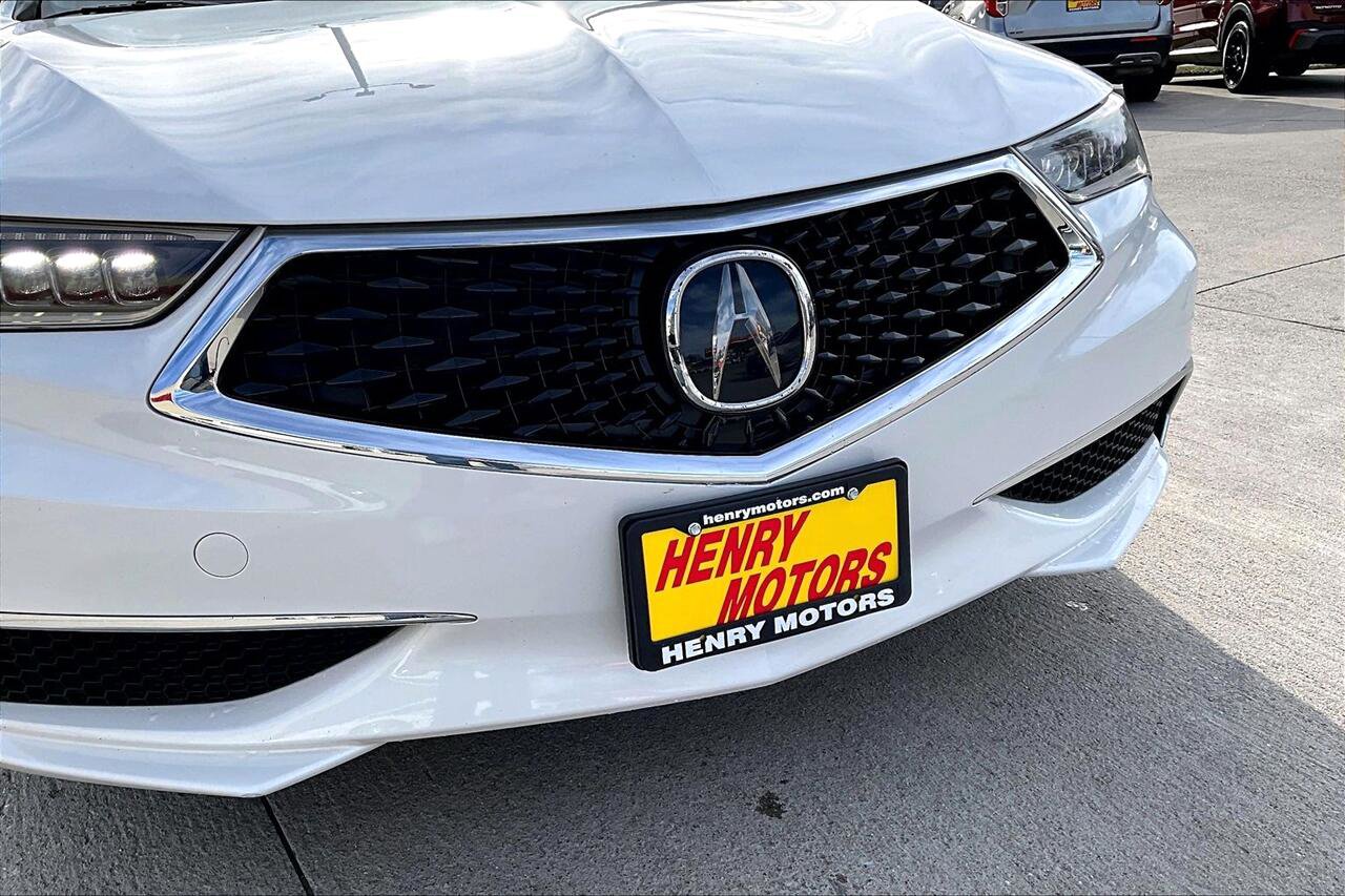 Used 2020 Acura TLX image 10