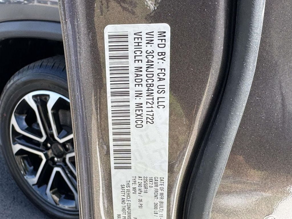 Used 2022 Jeep Compass Limited AWD/4WD image 26