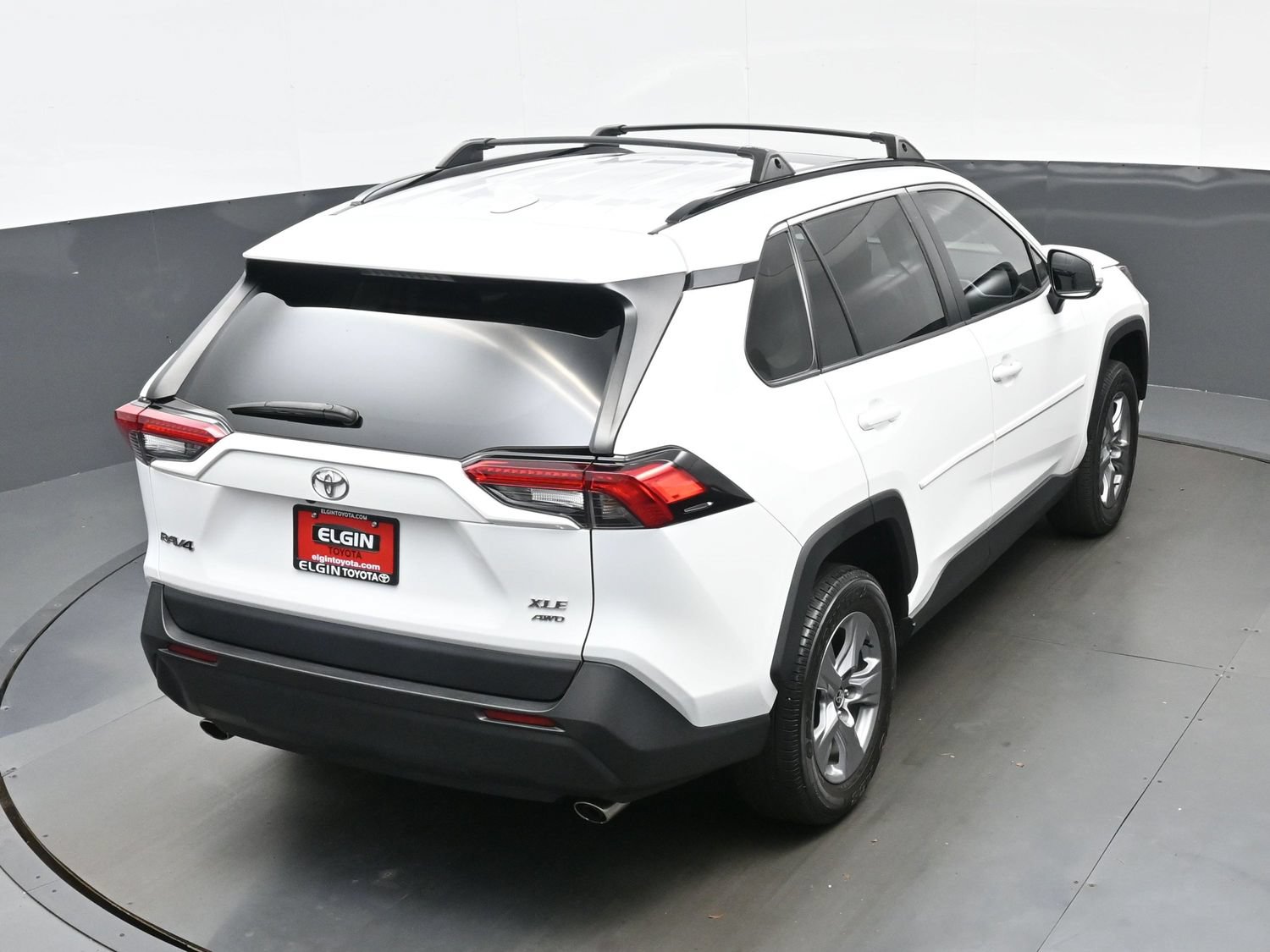 Used 2022 Toyota RAV4 XLE w/ Convenience Package AWD/4WD image 42