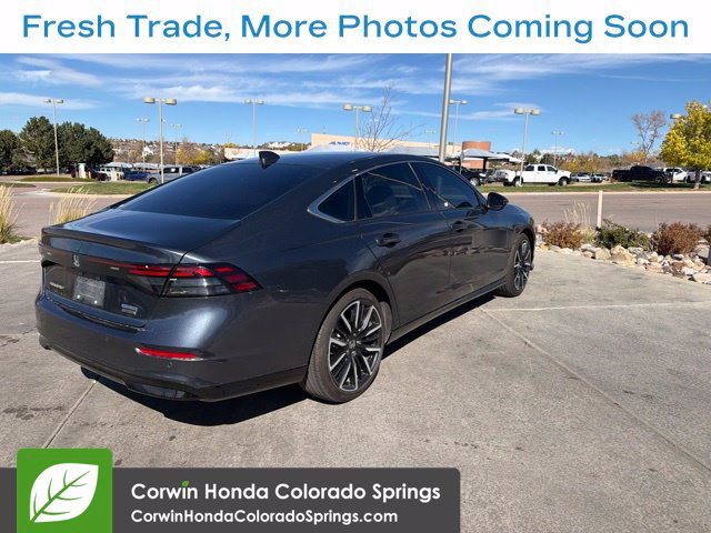 Used 2024 Honda Accord Touring image 7