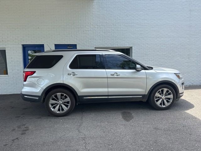 Used 2018 Ford Explorer Limited FWD image 5