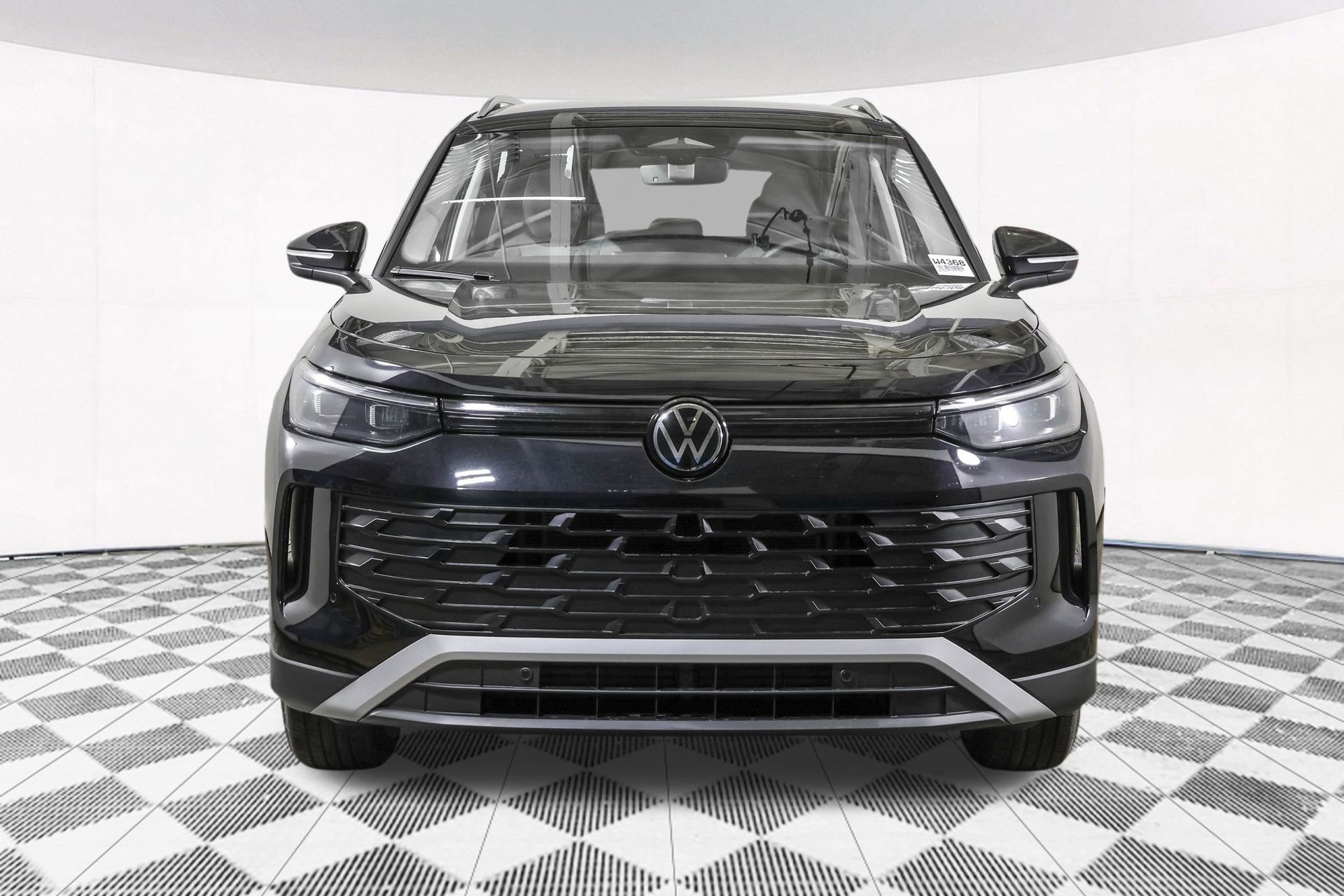 New 2026 Volkswagen Tiguan S AWD/4WD image 8