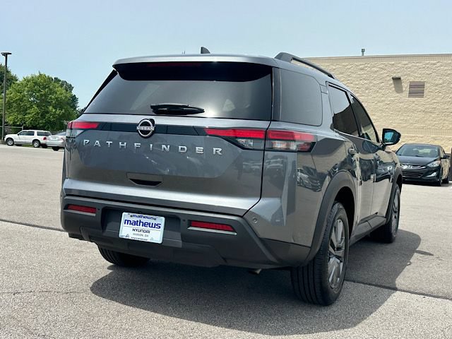 Used 2025 Nissan Pathfinder SV FWD image 6