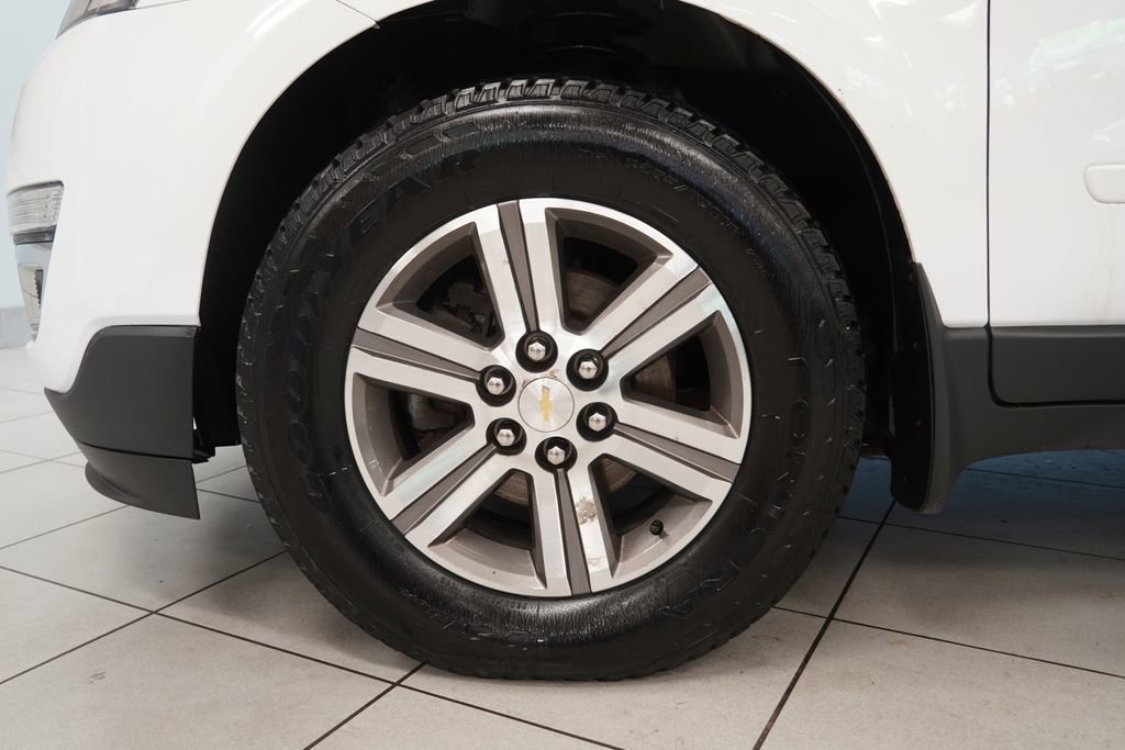 Used 2016 Chevrolet Traverse LT AWD/4WD image 16